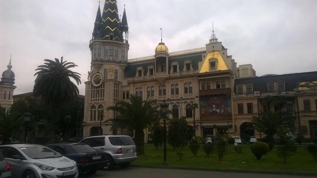 Oldbatumi Apartment Экстерьер фото